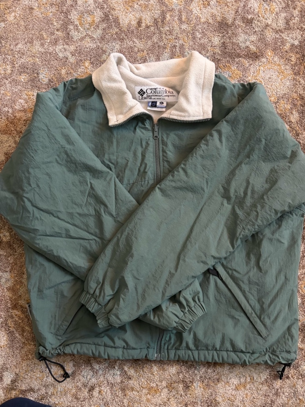 Vintage Columbia Olive Green Jacket with Cream Fleece Collar